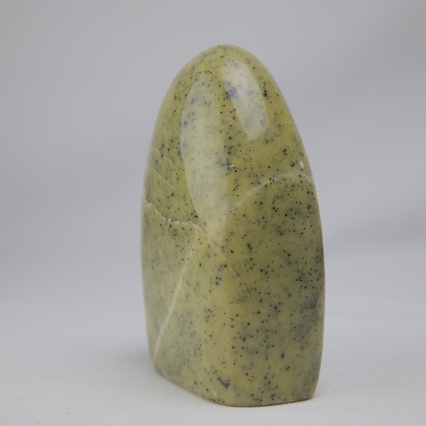 Serpentine freeform banding detail