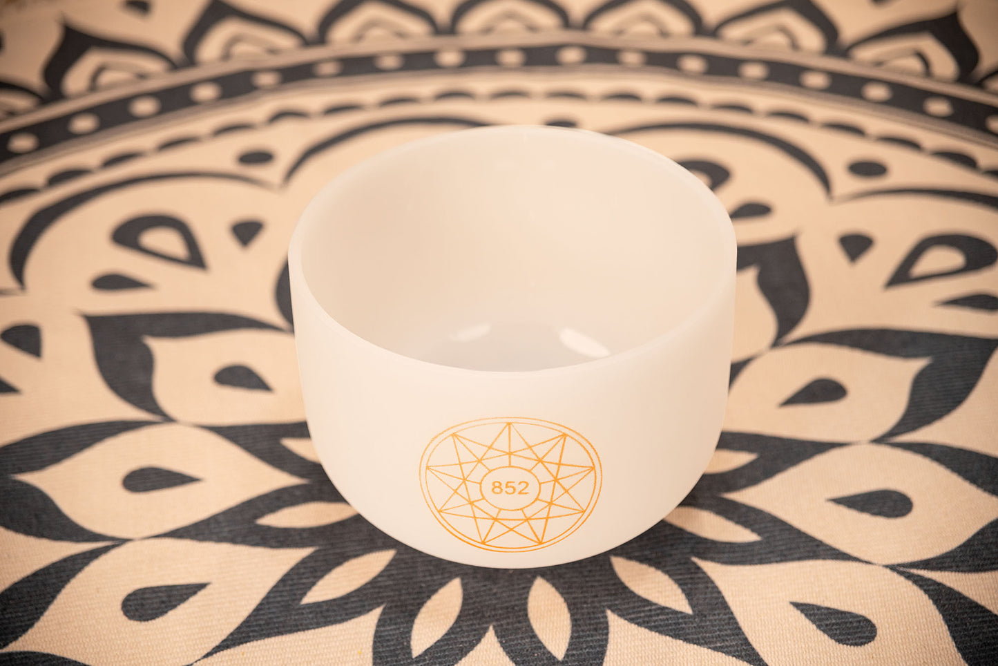MEINL Sonic Energy Solfeggio Crystal Singing Bowl 10" - G#4/La/852 Hz detail view 5 at Luna Panther