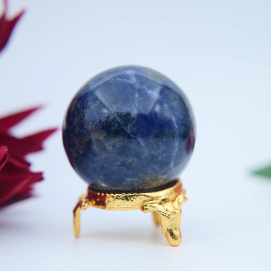 Sodalite Sphere 104g at Luna Panther