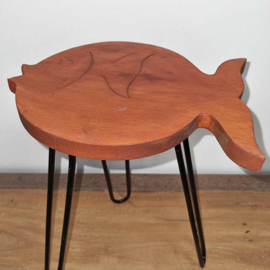 Albasia Wood Fish Stand - Terracotta - Luna Panther alternate view