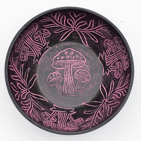 Aluminium Singing Bowl – Magic Mushroom – Pink (20 cm) — percussion, image 2 of 6. alternate view