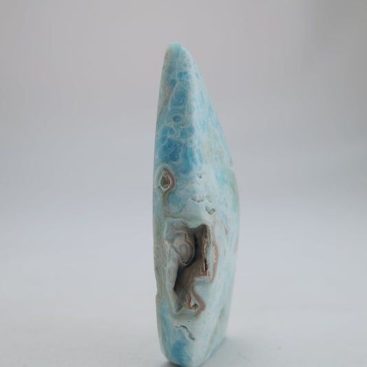 Blue Aragonite Freeform 114g - Luna Panther alternate view