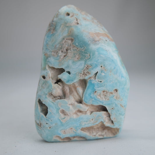 Blue Aragonite Freeform 263g - Luna Panther