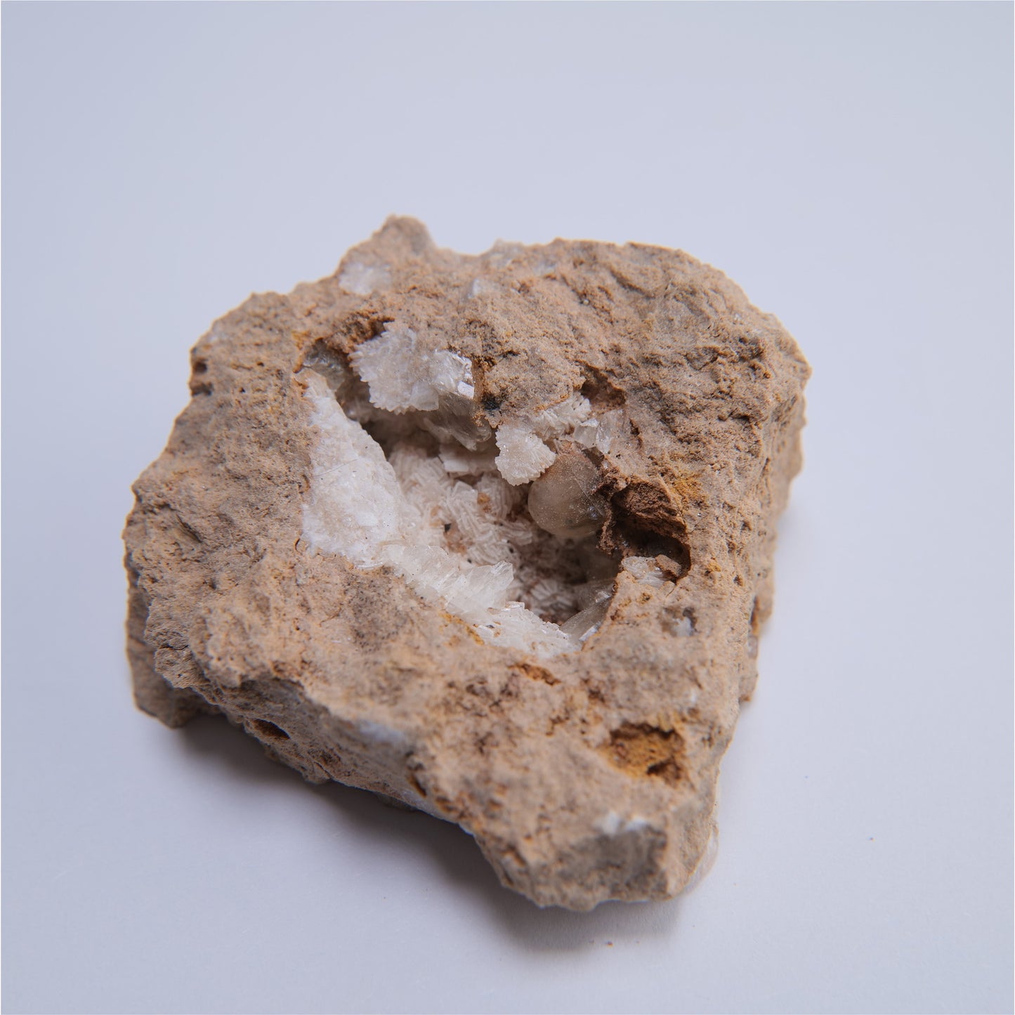 Calcite & Baryte from Tenter Hill, Bramham, West Yorkshire - 98.57g