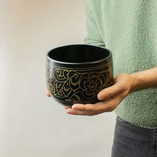 Cauldron Singing Bowl – Magic Mushroom – Yellow (15 cm) — percussion, image 2 of 9. alternate view