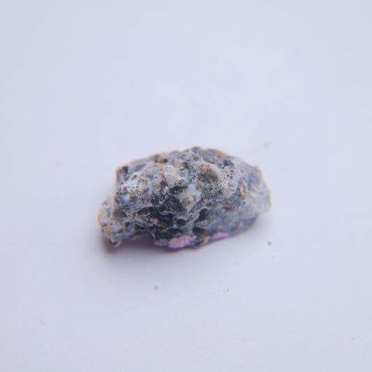 Cerussite from Potts Gill Copper Mine, Potts Gill, UK - 2.5g - Luna Panther alternate view