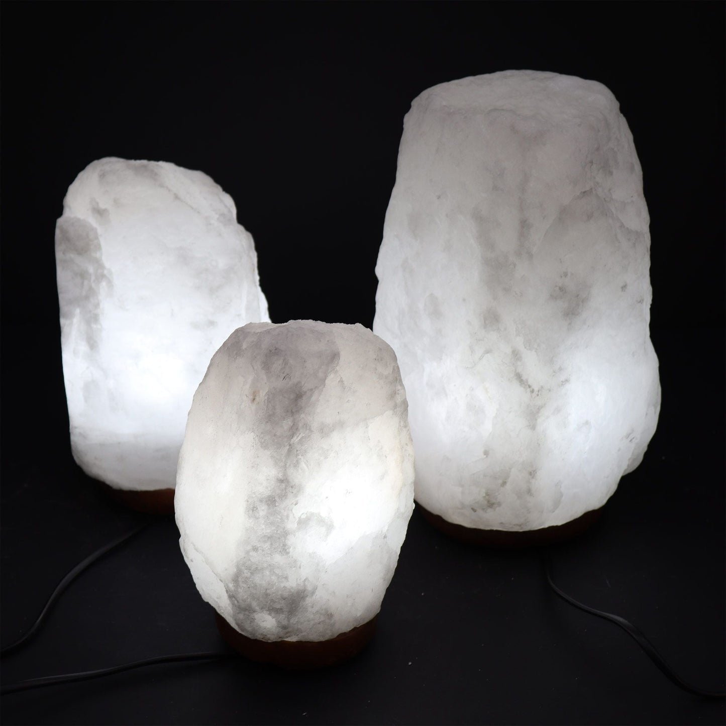 Polished Crystal Rock Himalayan Salt Lamp - & Base apx 2-3kg featuring natural patterning and unique variations - Luna Panther