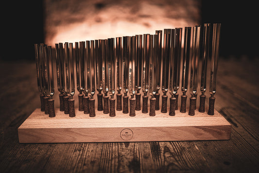 MEINL Sonic Energy Planetary Tuned Tuning Fork Set - 27 pcs. detail view 2 at Luna Panther alternate view