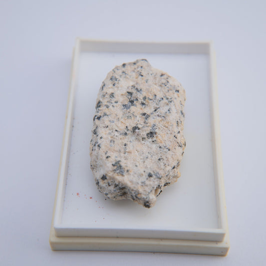 Feldspar from Melbur Pit, Cornwall - 13.45g - Luna Panther alternate view