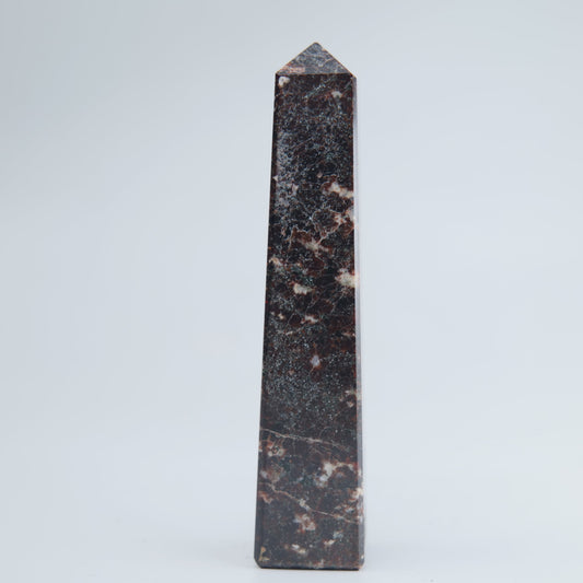 Garnet Tower 125g - Luna Panther