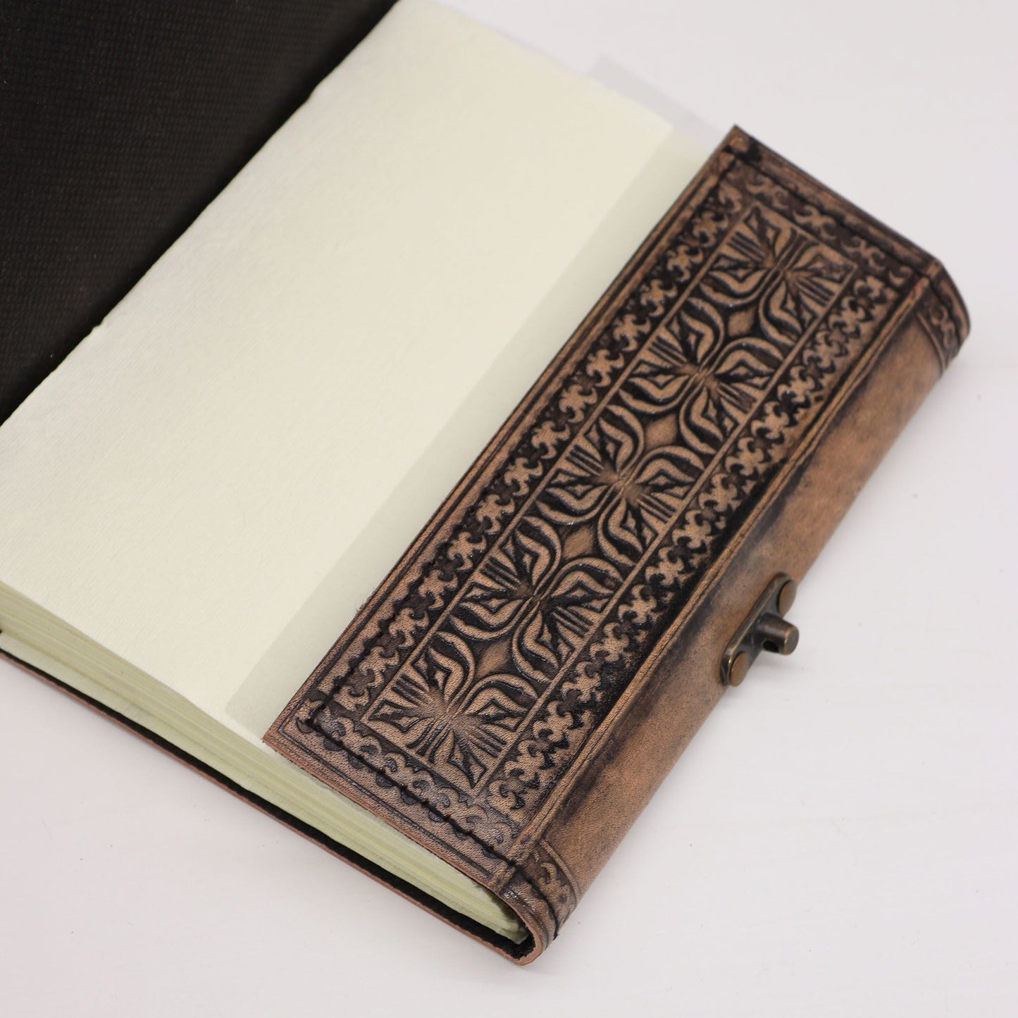 Hamsa - Esoteric Notebook - Antique Grey - 200 pages Stitch Edge - 17.5x12.5x3cm - Luna Panther