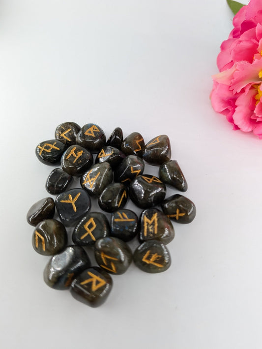 Polished Labradorite Rune Set And Bag Polished Elder Futhark Runes featuring blue flash and iridescent shimmer - Luna Panther alternate view