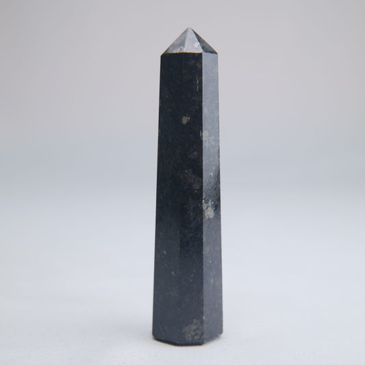 Larvikite Obelisk 67g 85mm - Luna Panther alternate view