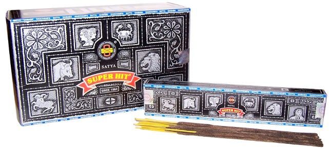 Polished Nagchampa Super Hit - 15g pack featuring natural patterning and unique variations - Luna Panther