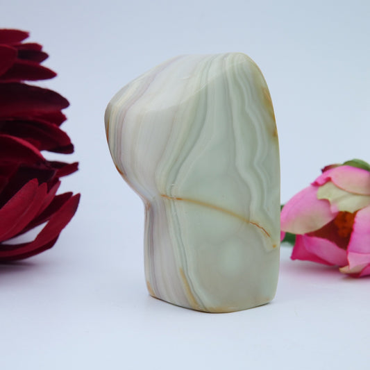 Pink Banded Agate — 212 g - Luna Panther