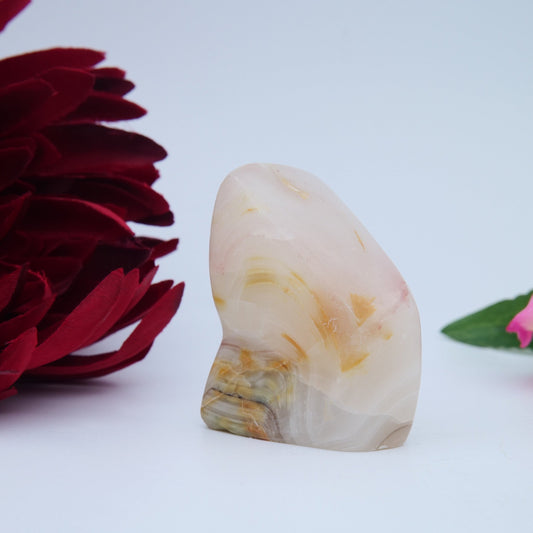 Pink Banded Onyx Freeform — 96 g - Luna Panther