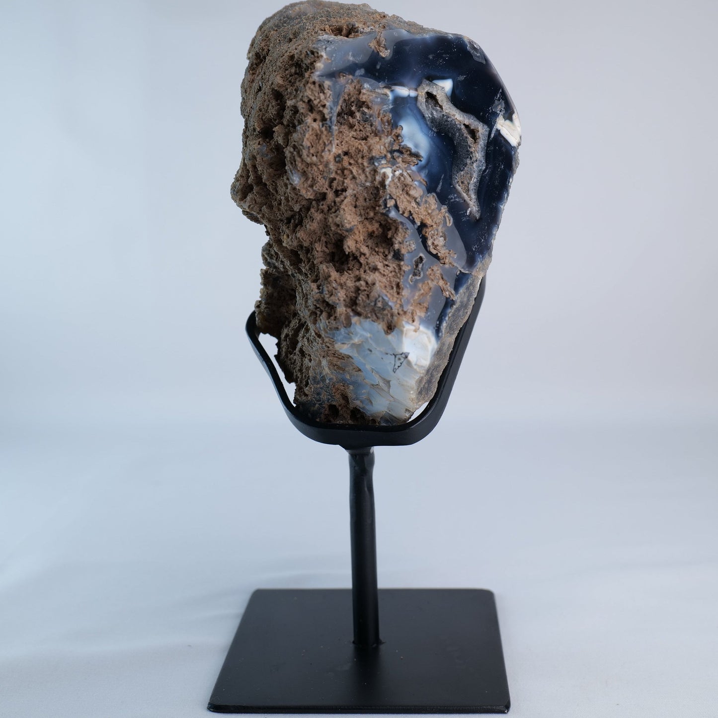 Polished Banded Agate with Natural Quartz Druzy Centre - Luna Panther
