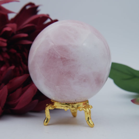 Rose Quartz Sphere — 440 g (70 mm) - Luna Panther