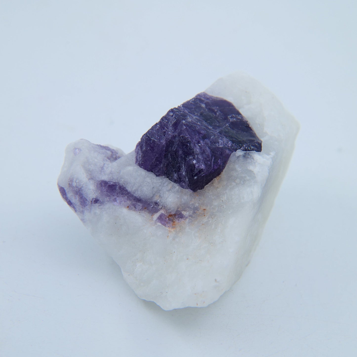 Scapolite with Albite Specimen — 48.31 g - Luna Panther