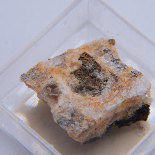 Smithsonite from Pindale, Castleton, Derbyshire - 6.4g - Luna Panther alternate view