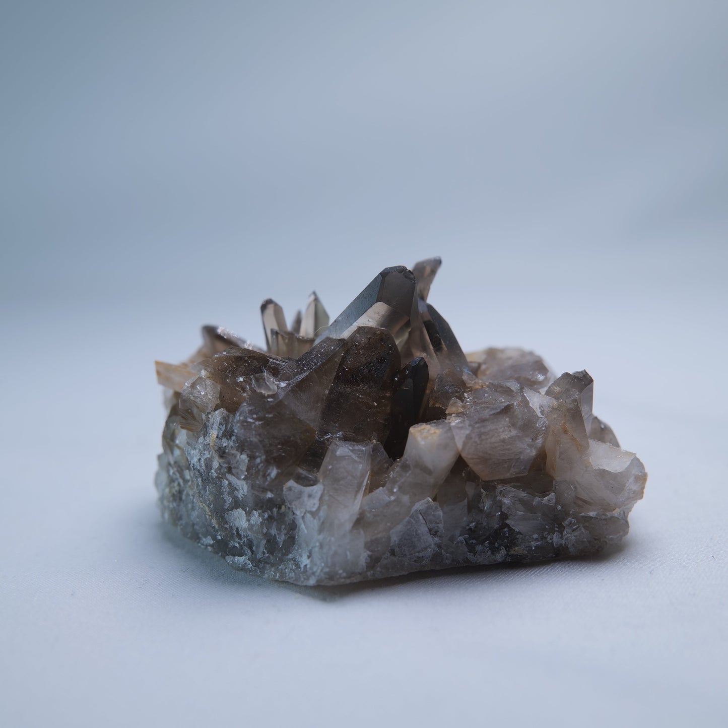 Smoky Quartz Cluster 99g - Luna Panther