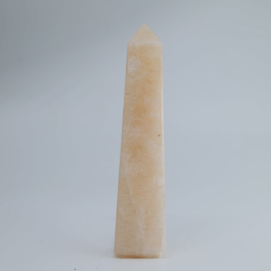 Yellow Jade Tower 91g - Luna Panther alternate view