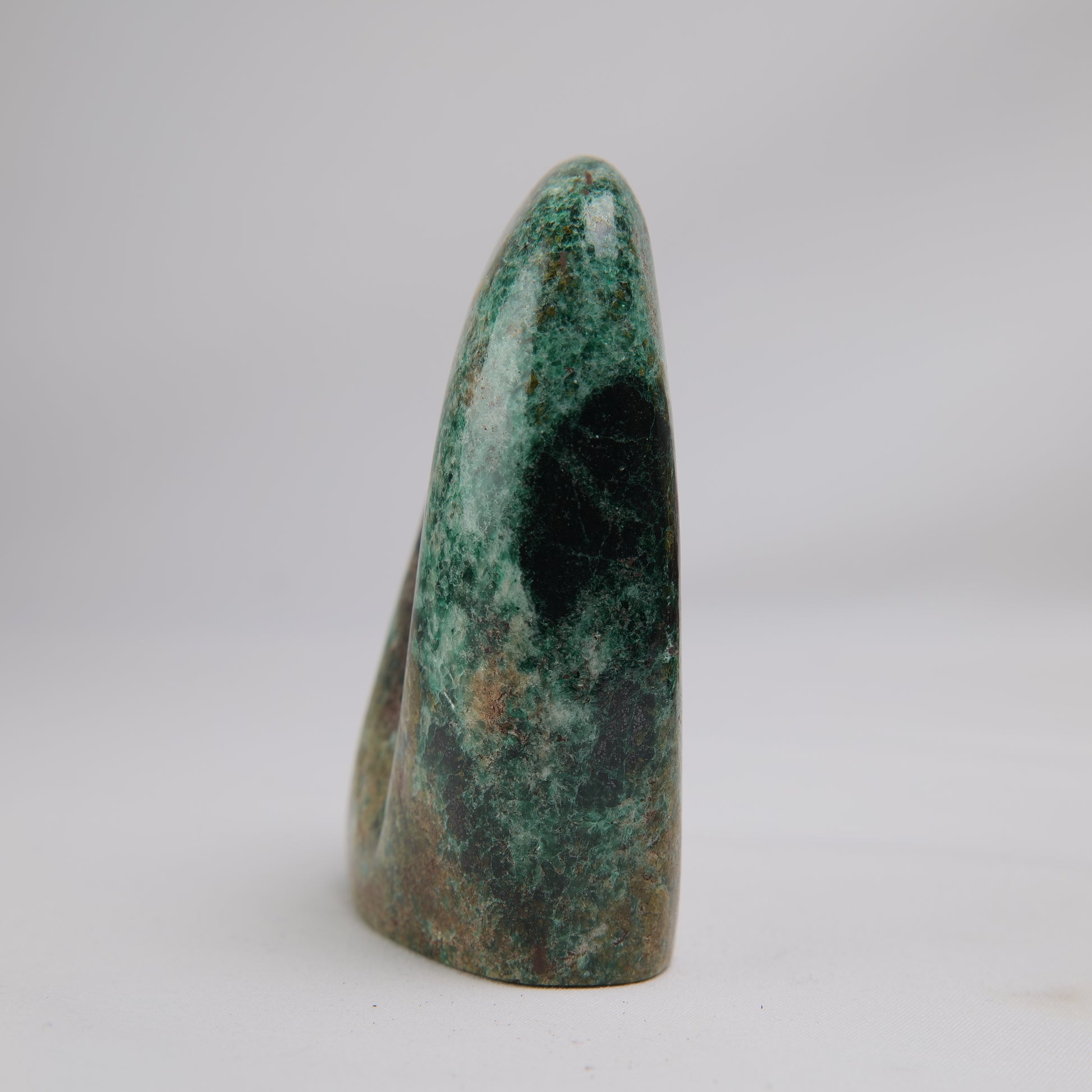 Green Aventurine Freeform, 286g, green aventurine freeform 286g side profile