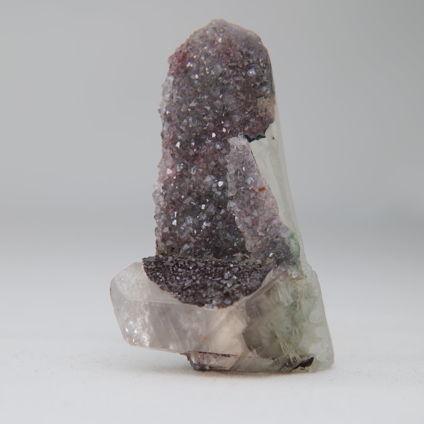 Sugar Amethyst druzy, 40g, crystal face view