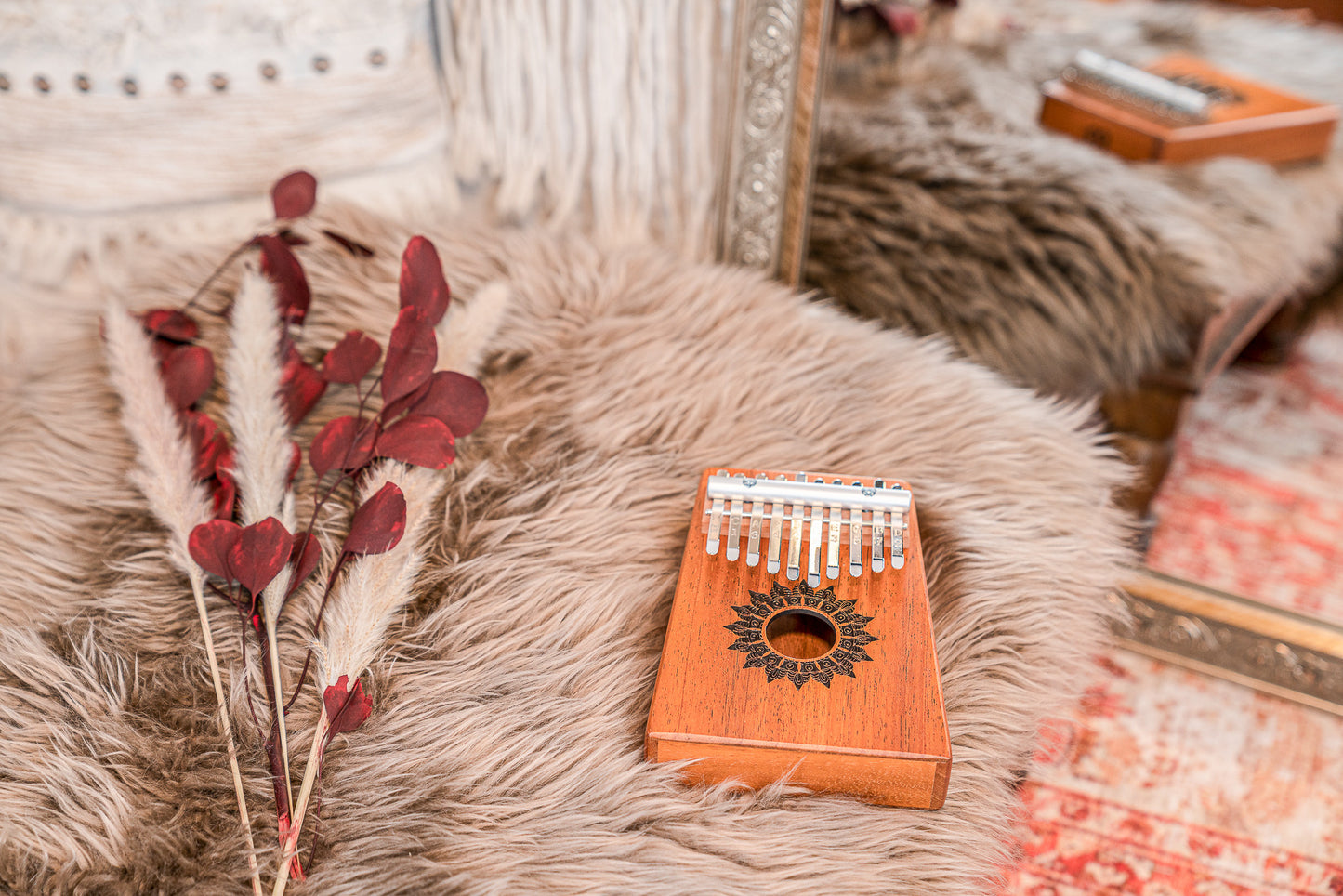 Meinl Sonic Energy Soundhole Kalimba - 10 notes / mahogany detail view 4 at Luna Panther