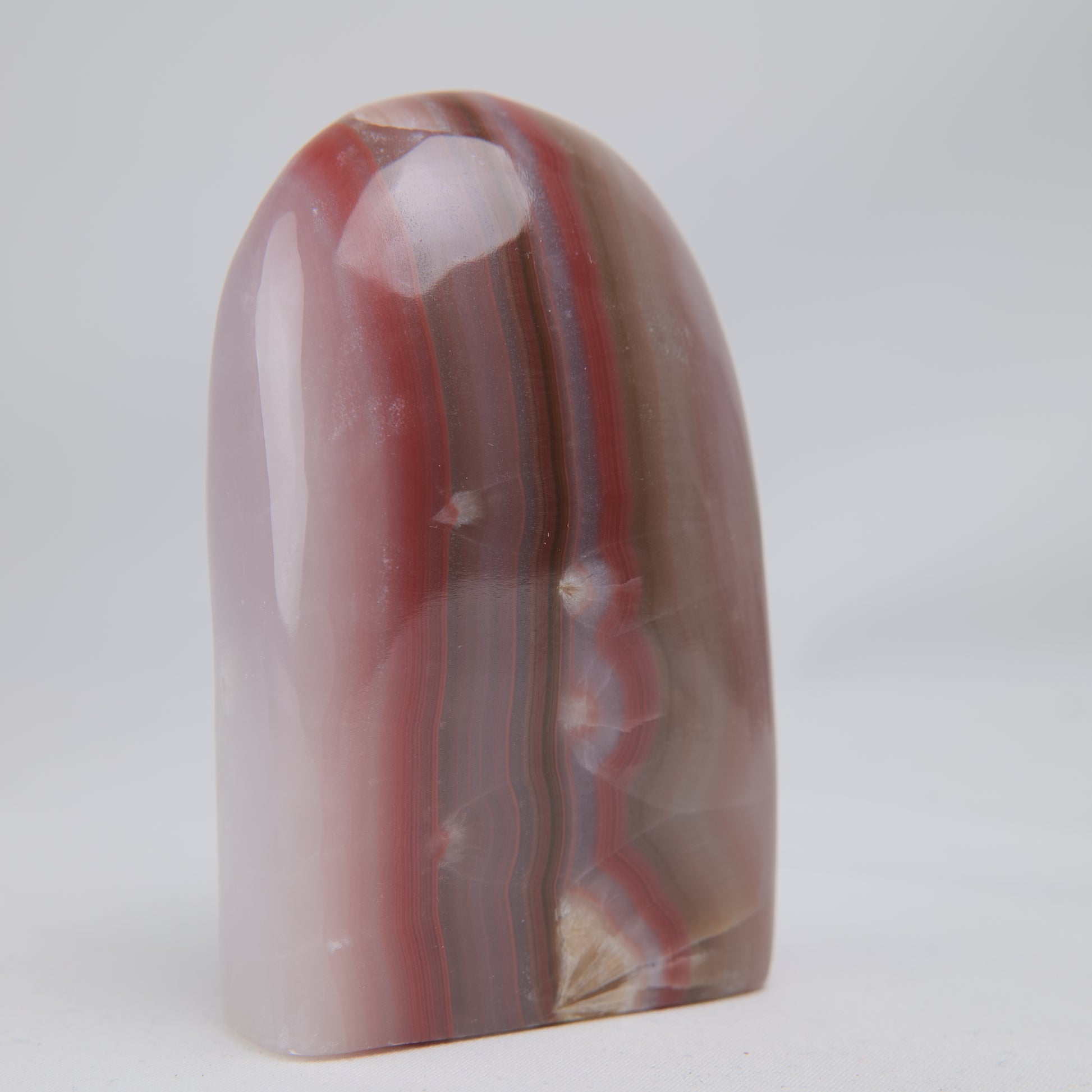 Pink Banded Onyx Freeform, 337g, pink banded onyx freeform 337g banding detail