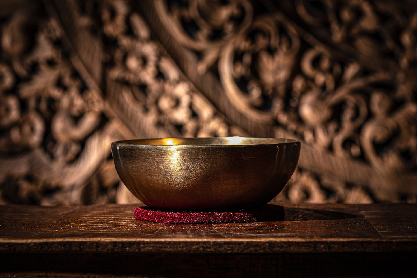 MEINL Sonic Energy Energy Therapy Series Singing Bowl - 700g detail view 5 at Luna Panther