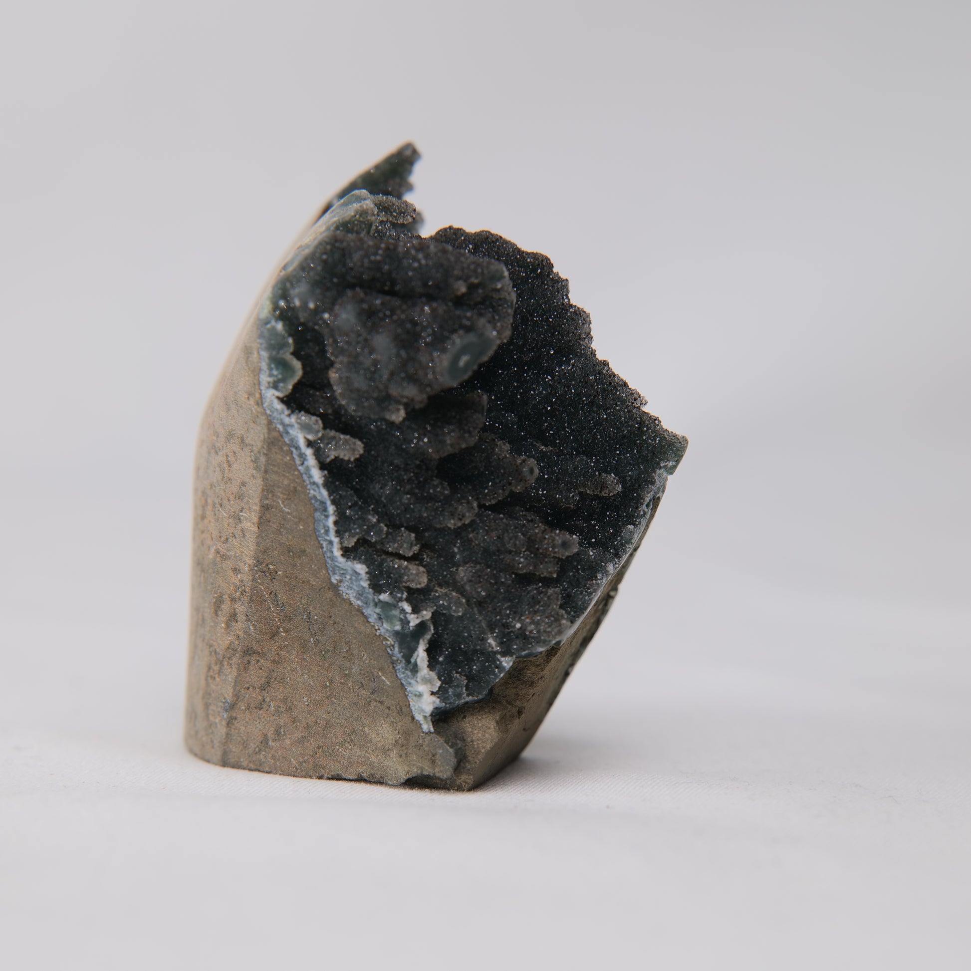 Sugar Amethyst Druzy 80g, view 4