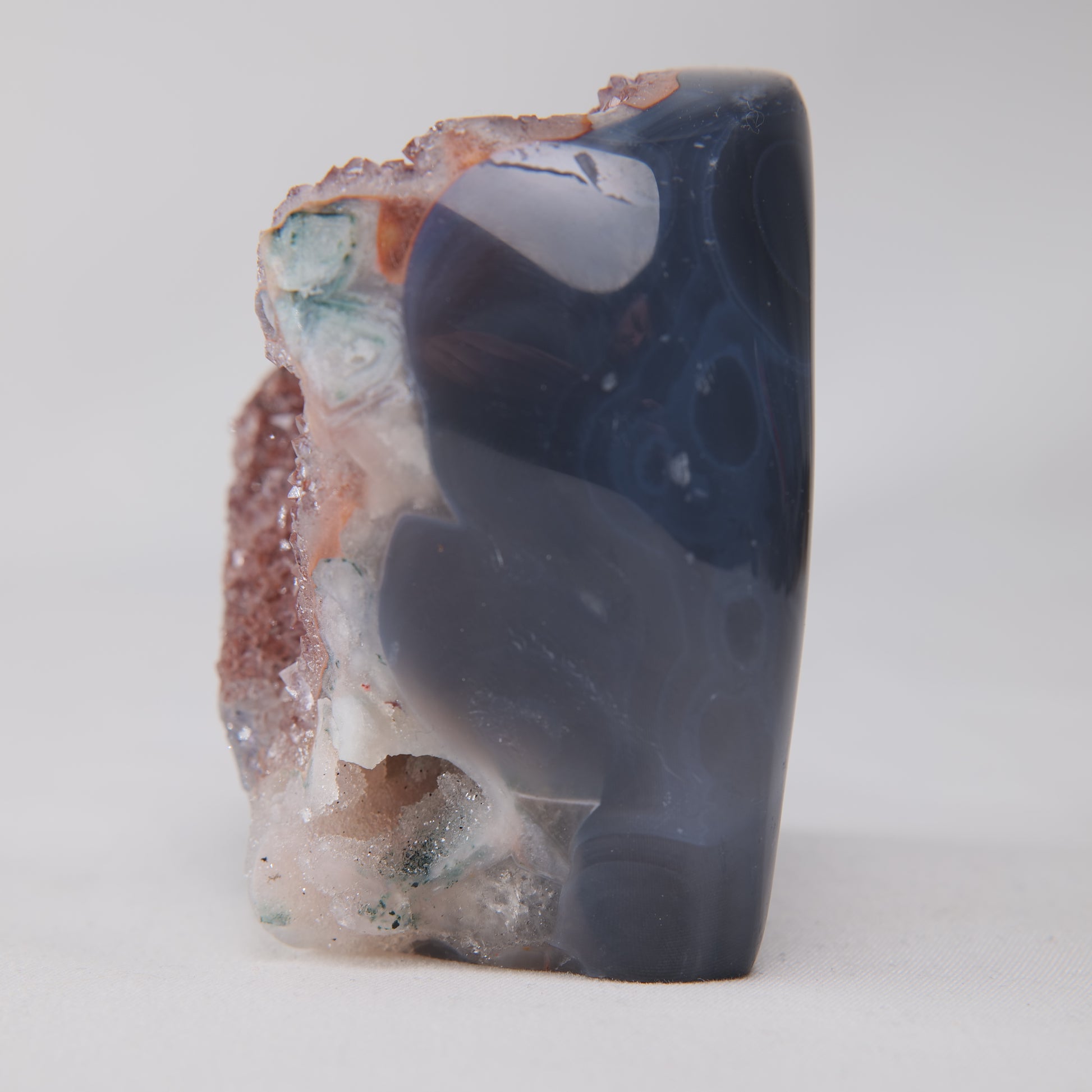 Pink Rainbow Amethyst Druzy 258g, view 3