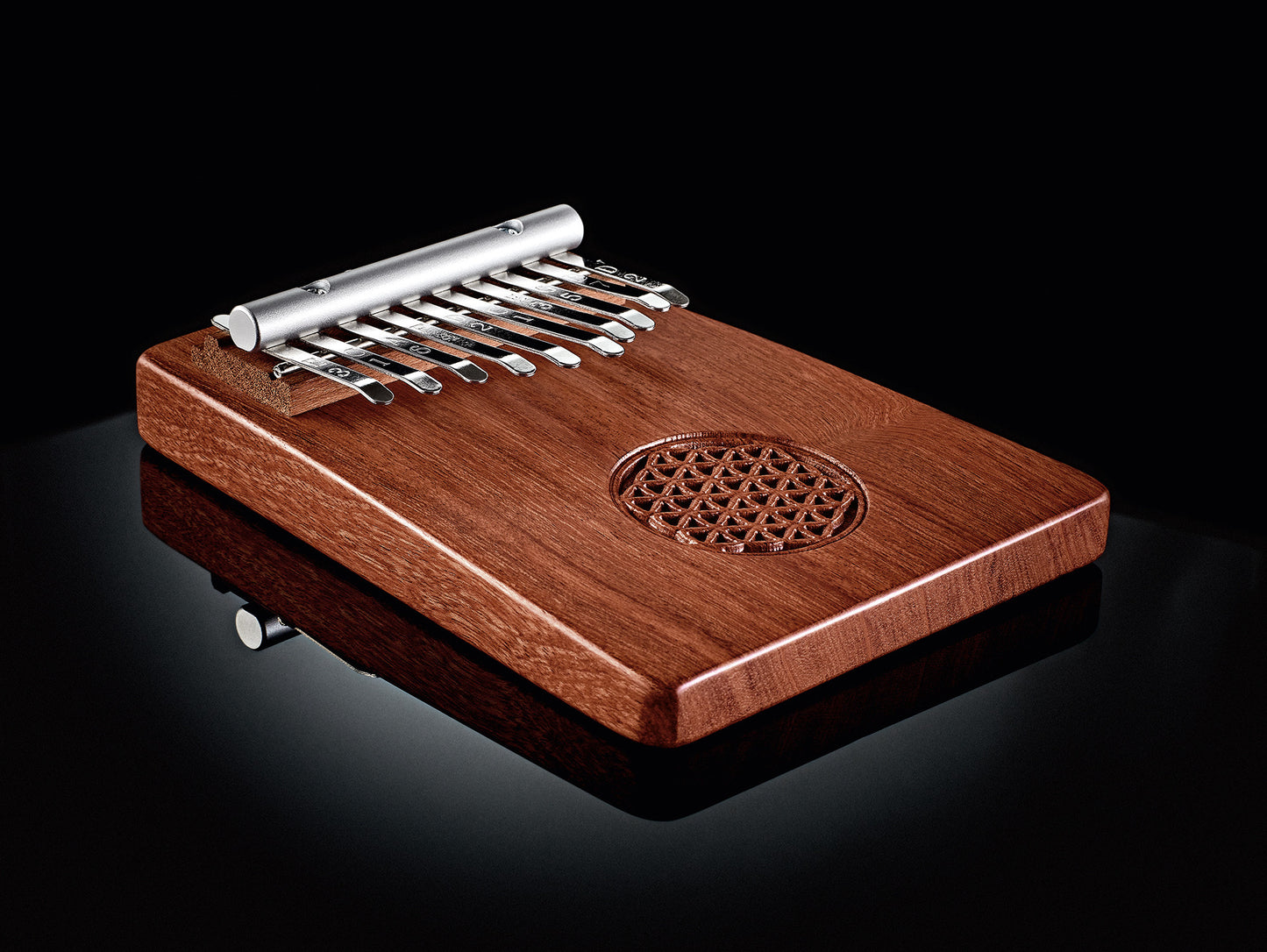 Meinl Sonic Energy Solid "Flower of Life" Kalimba - 10 notes / Zambesi Redwood detail view 12 at Luna Panther