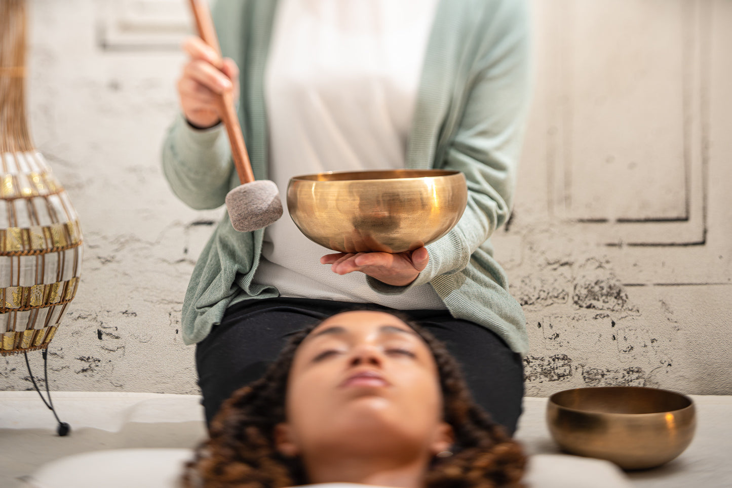 MEINL Sonic Energy Synthesis Series Flower of Life Singing Bowl - 1000g detail view 9 at Luna Panther