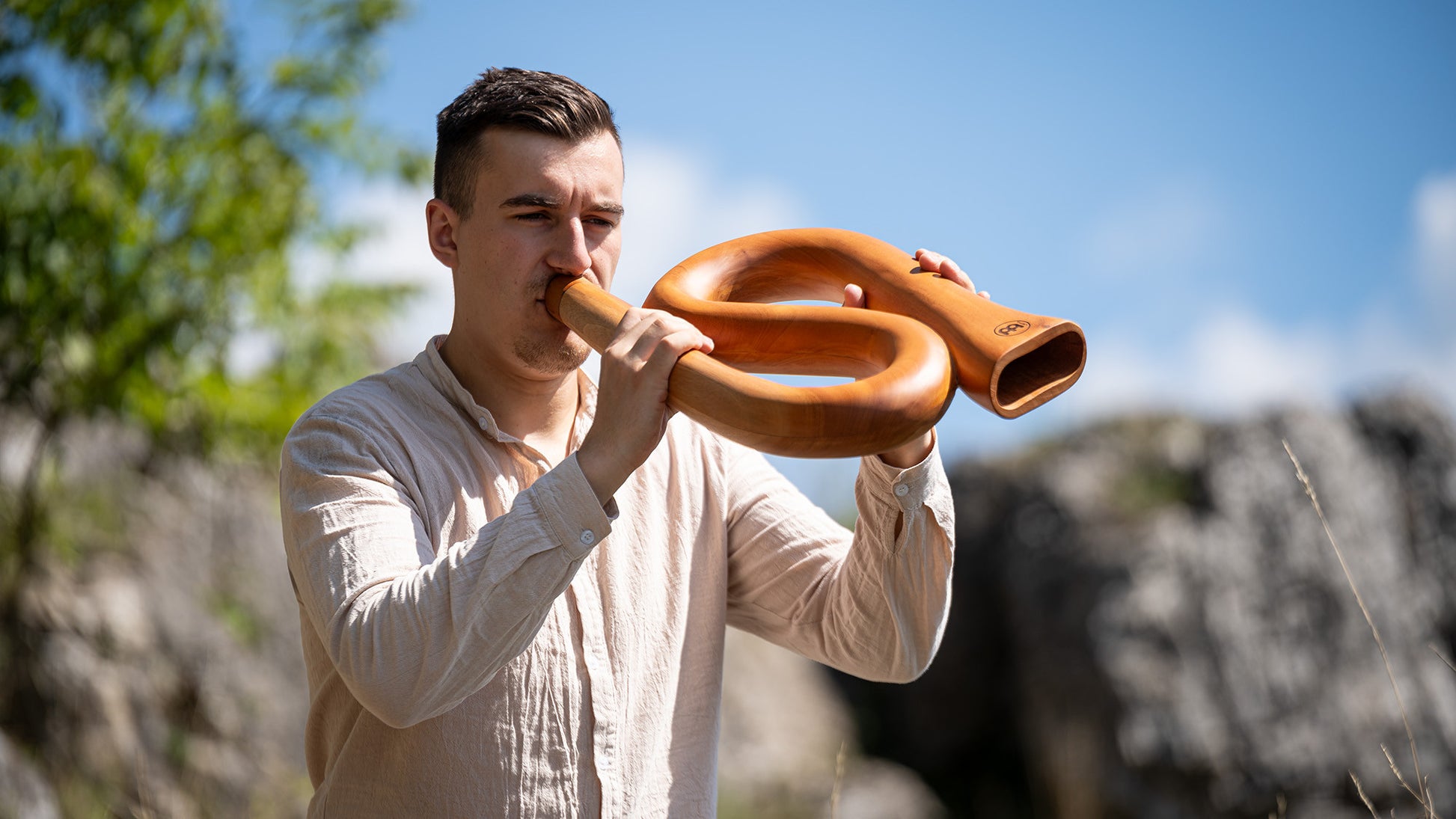 MEINL Sonic Energy S-shaped Pro Didgeridoo - C Tuning - Natural detail view 9 at Luna Panther