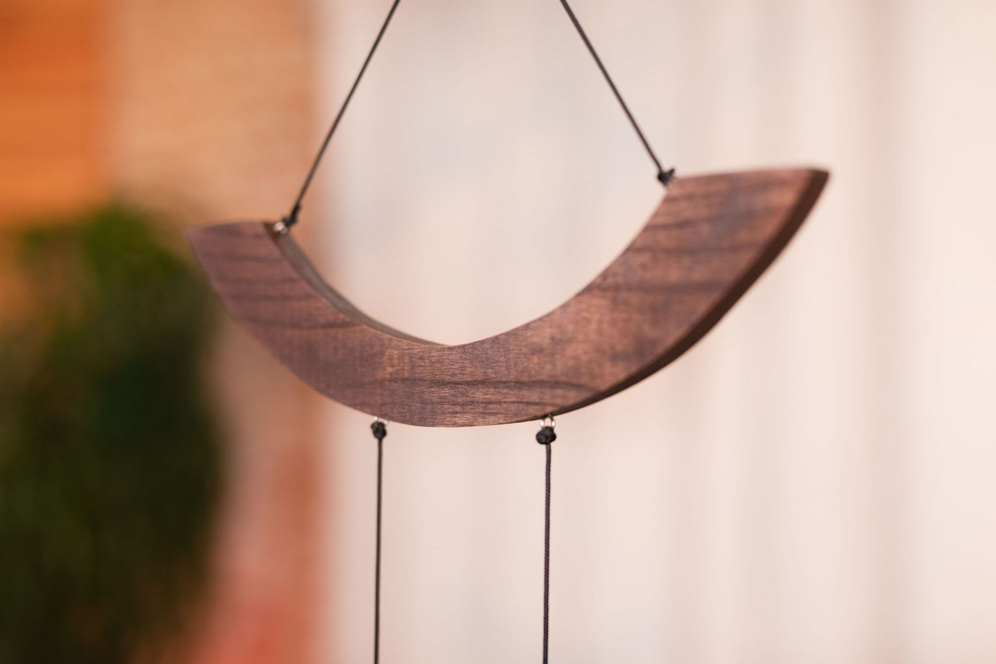 MEINL Sonic Energy Moon Meditation Chime 49"/125 cm - 432 Hz - Curved Suspension/Silver detail view 7 at Luna Panther