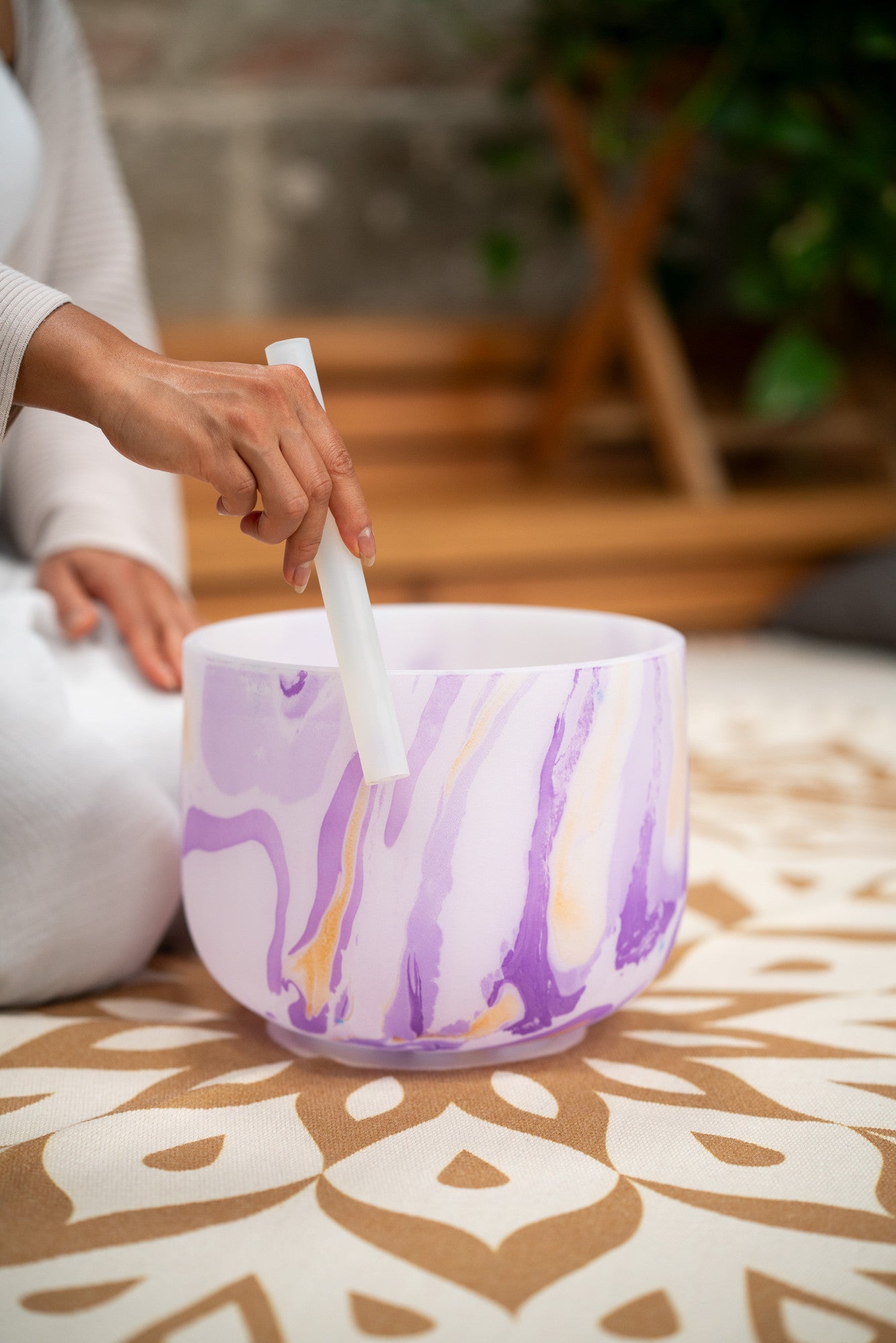 MEINL Sonic Energy Marble Crystal Singing Bowl 10" - B4/Crown Chakra/432 Hz - Purple detail view 2 at Luna Panther