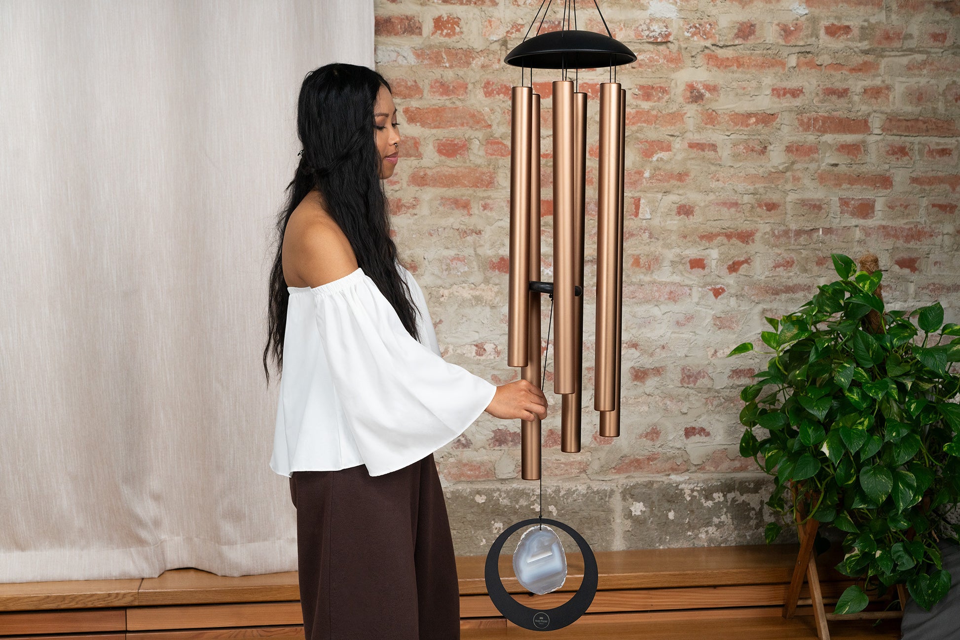 MEINL Sonic Energy Grey Agate Meditation Chime 50"/128 cm - 432 Hz/A Major - Bronze detail view 2 at Luna Panther