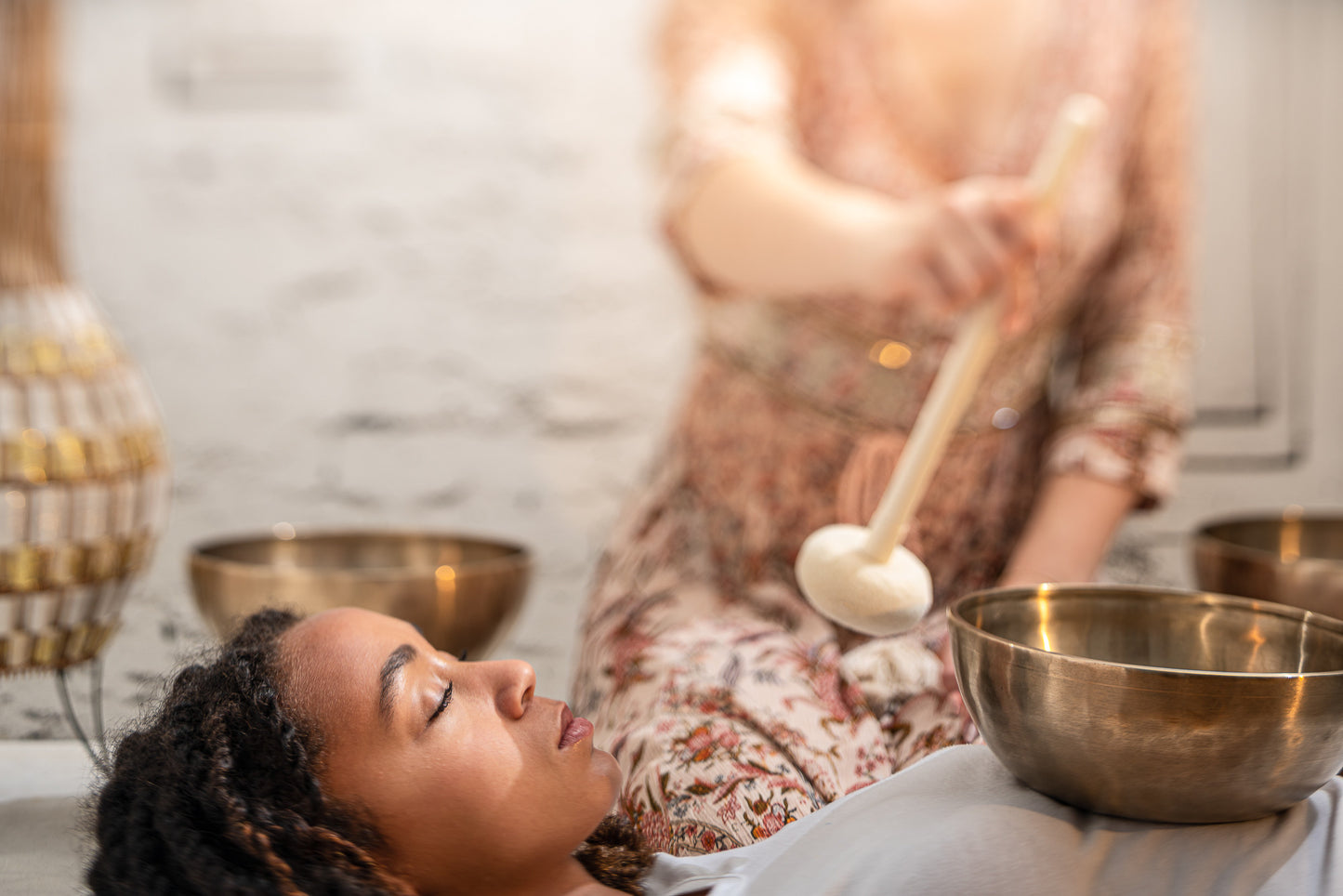 MEINL Sonic Energy Energy Therapy Series Singing Bowl - 1400g detail view 8 at Luna Panther