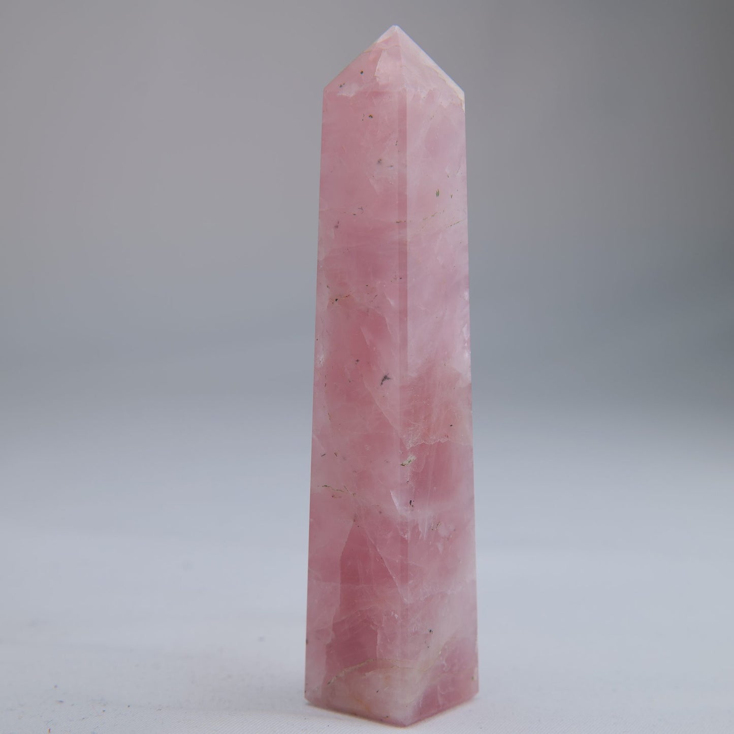 Rose Quartz Tower 81g side