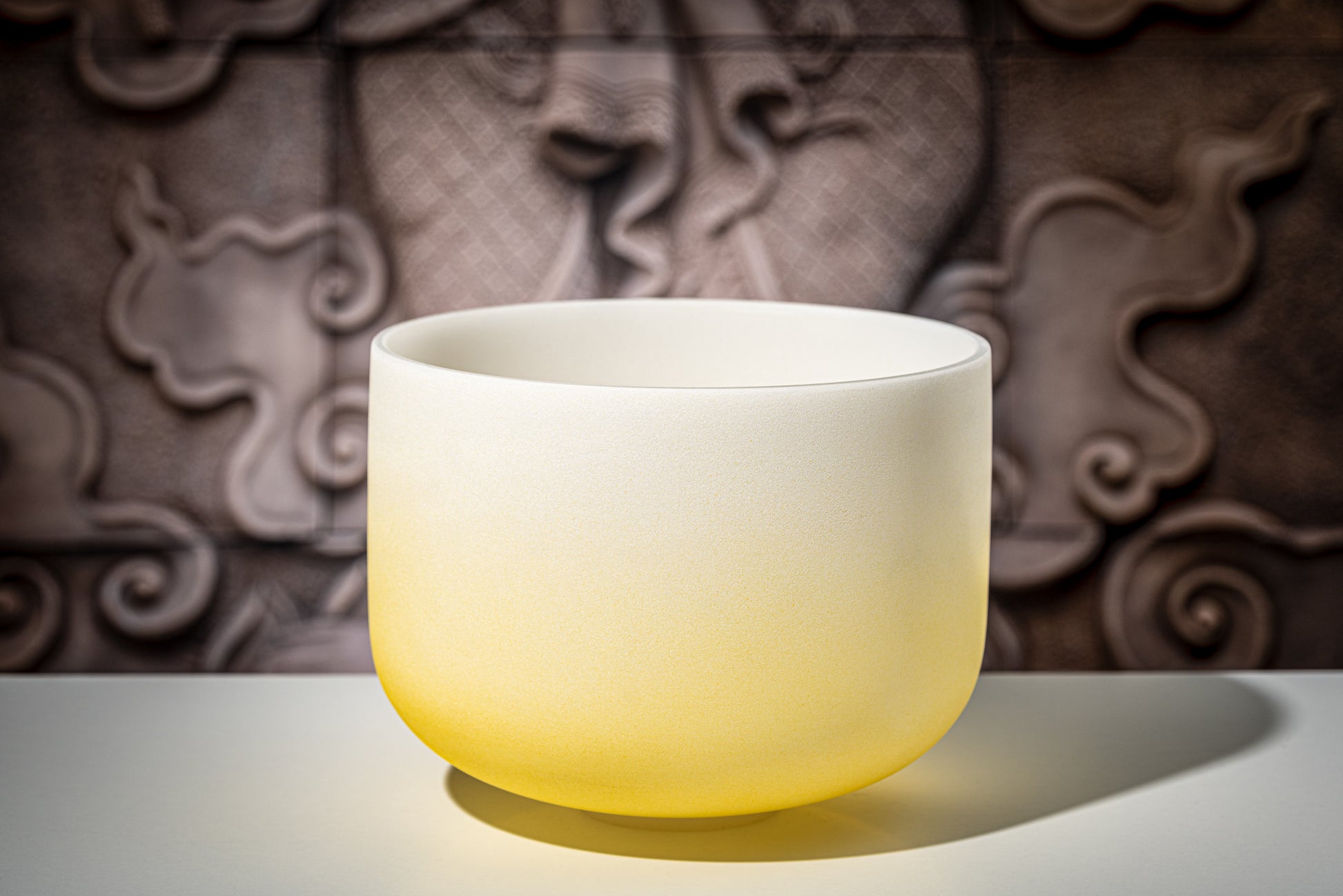 MEINL Sonic Energy Color-Frosted Crystal Singing Bowl 12" - E4/Solarplexus Chakra/440 Hz - Yell detail view 4 at Luna Panther