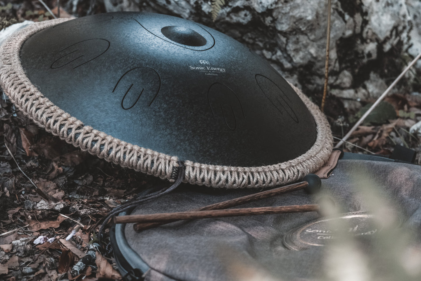 MEINL Sonic Energy Octave Steel Tongue Drum 16" - D Kurd/9 Notes/44 Hz - Black detail view 19 at Luna Panther