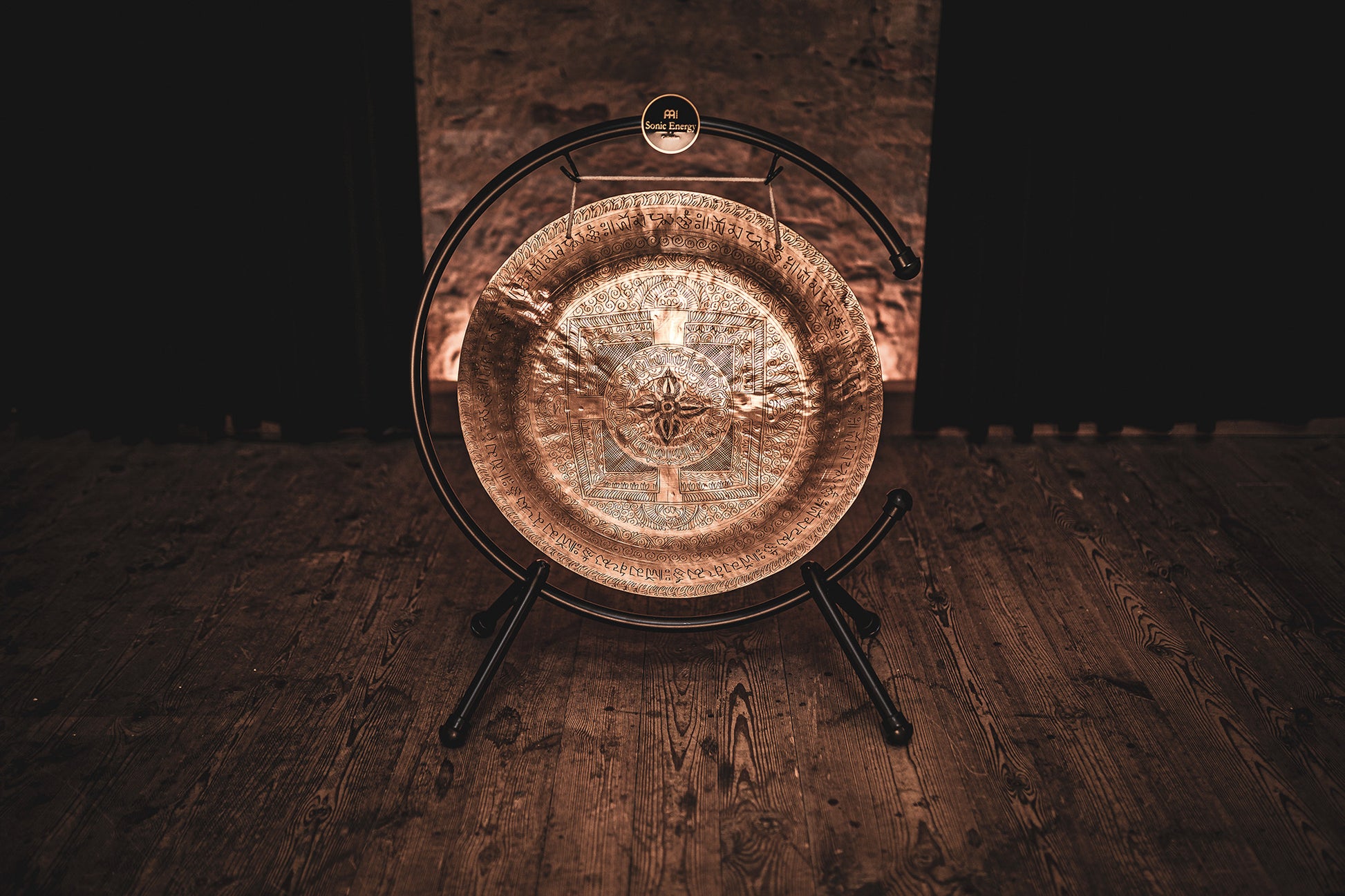 MEINL Sonic Energy Indian Premium Gong - 22" + Gong Stand detail view 3 at Luna Panther