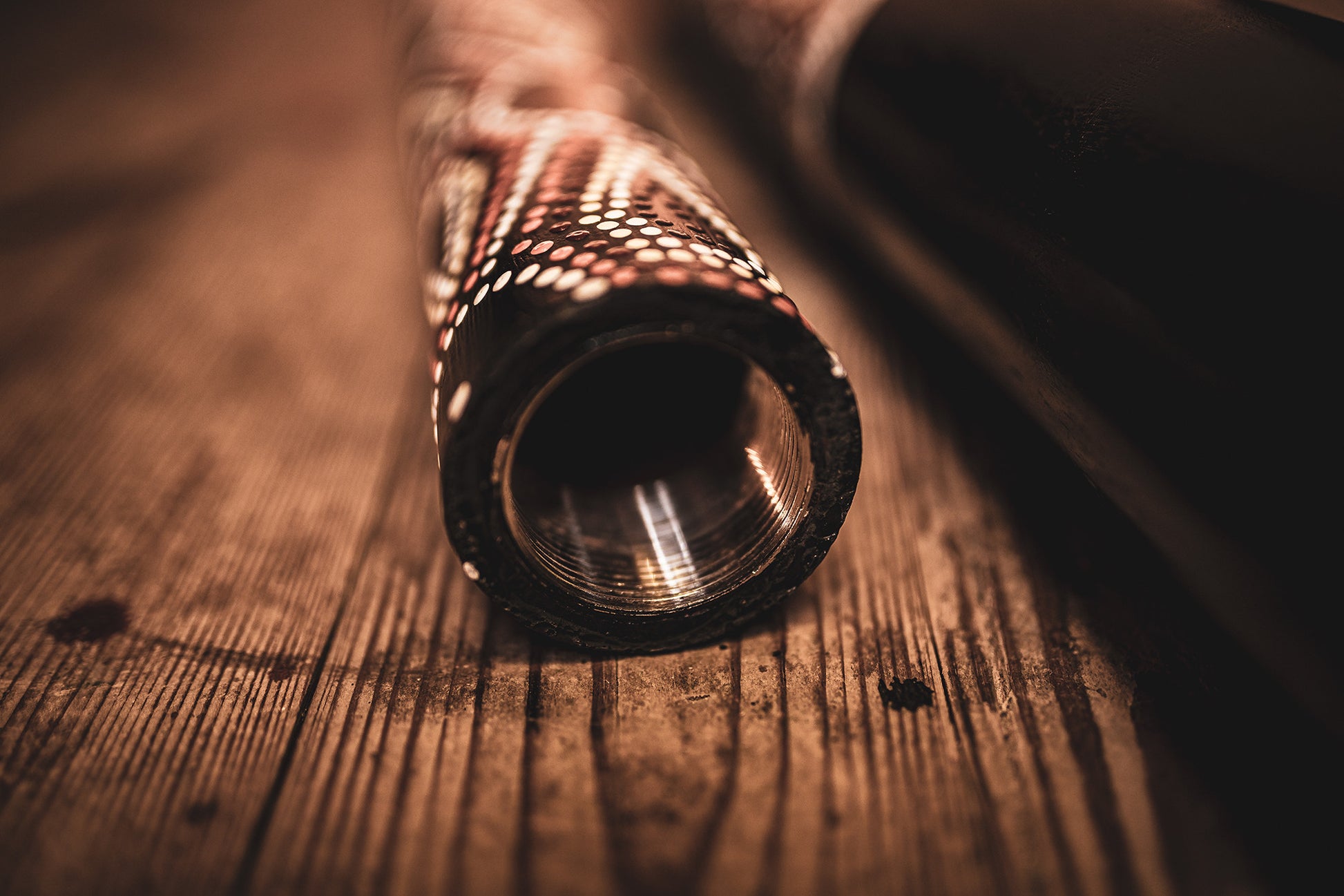 MEINL Sonic Energy Sliced Pro Didgeridoo - E Tuning - Dot Painted detail view 6 at Luna Panther