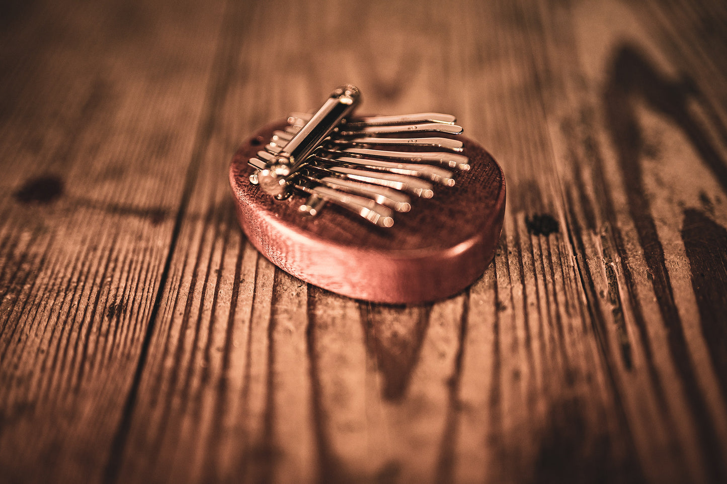 Meinl Sonic Energy Mini Kalimba - 8 notes, sapele detail view 11 at Luna Panther
