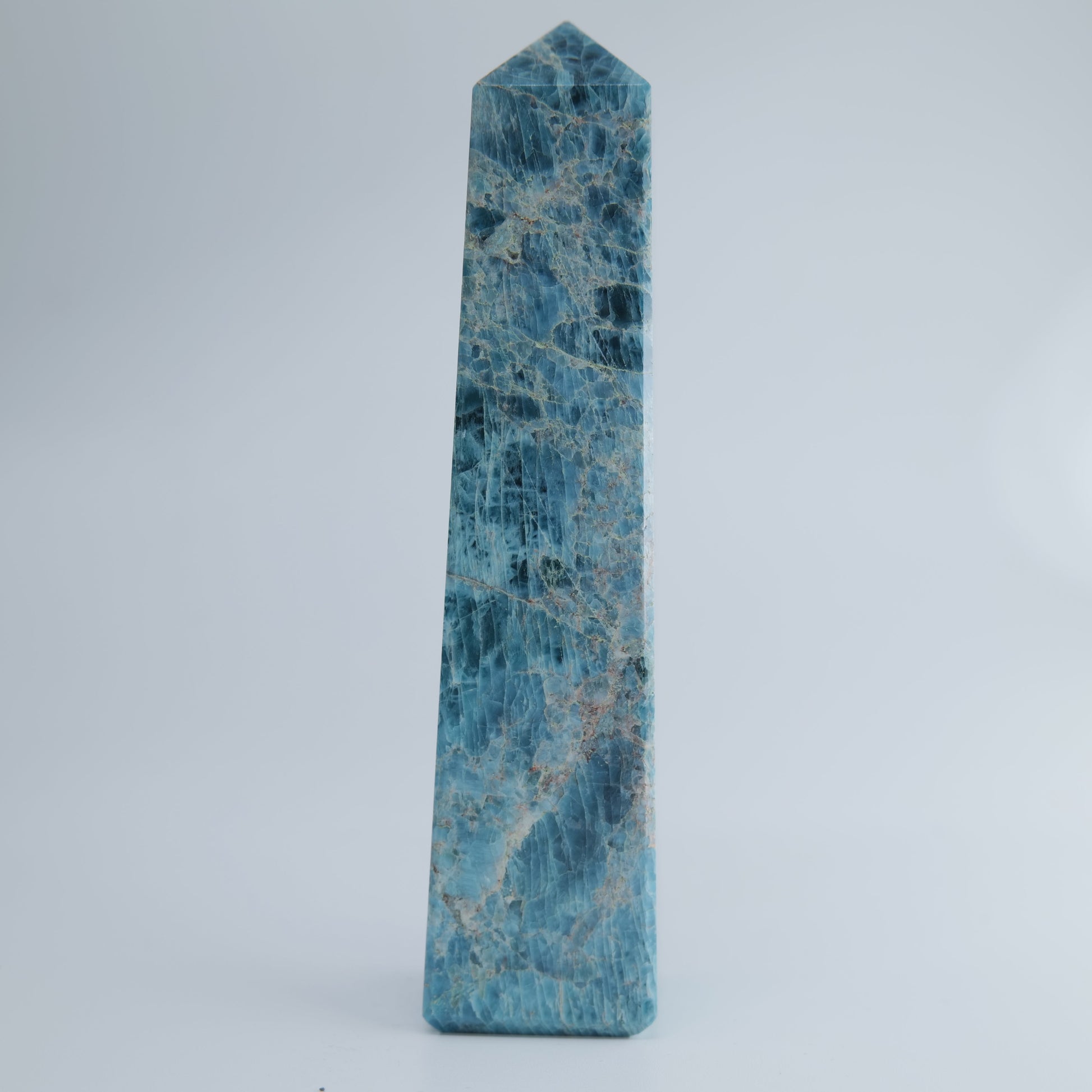 Apetite Tower 214g natural crystal tower front