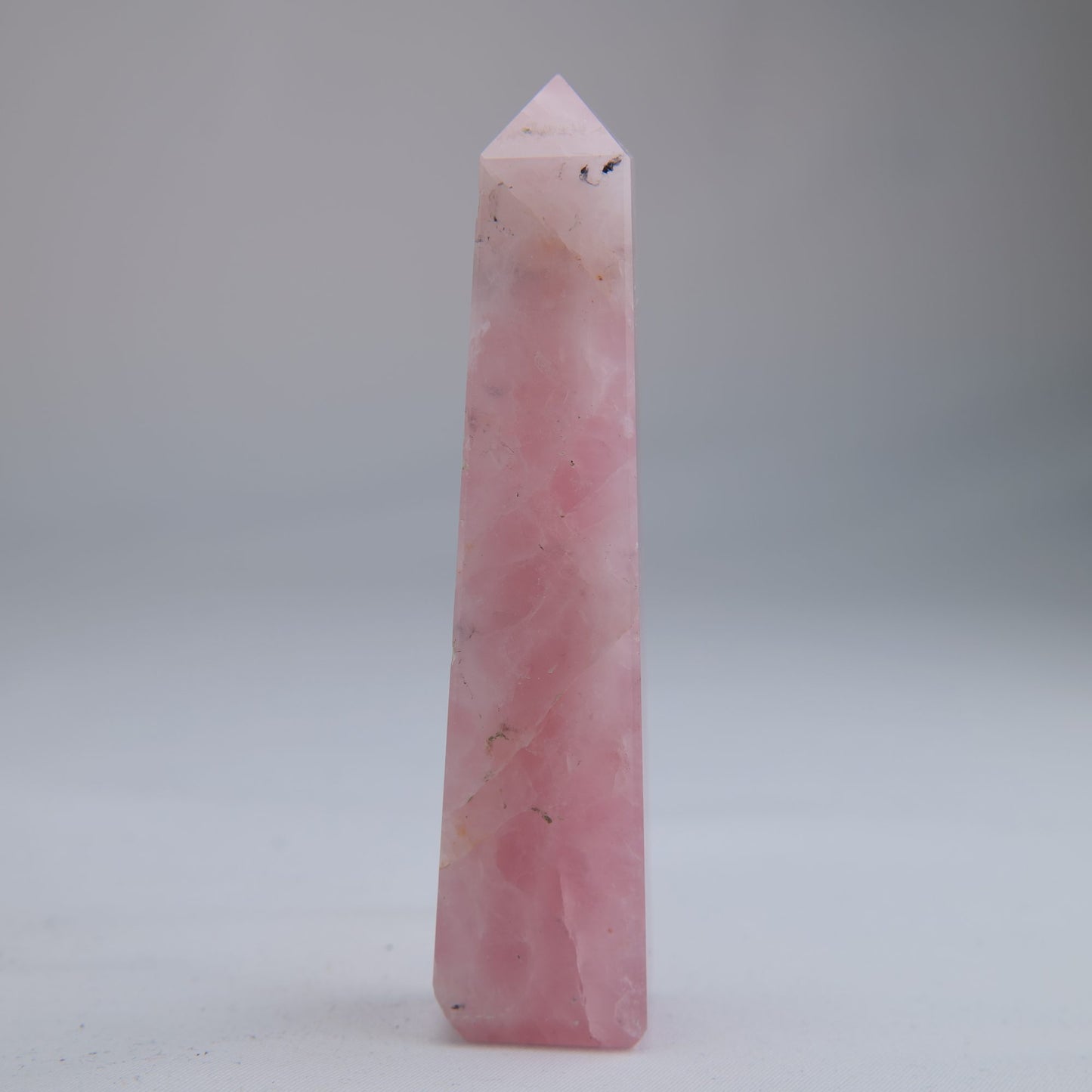 Rose Quartz Tower 89g front