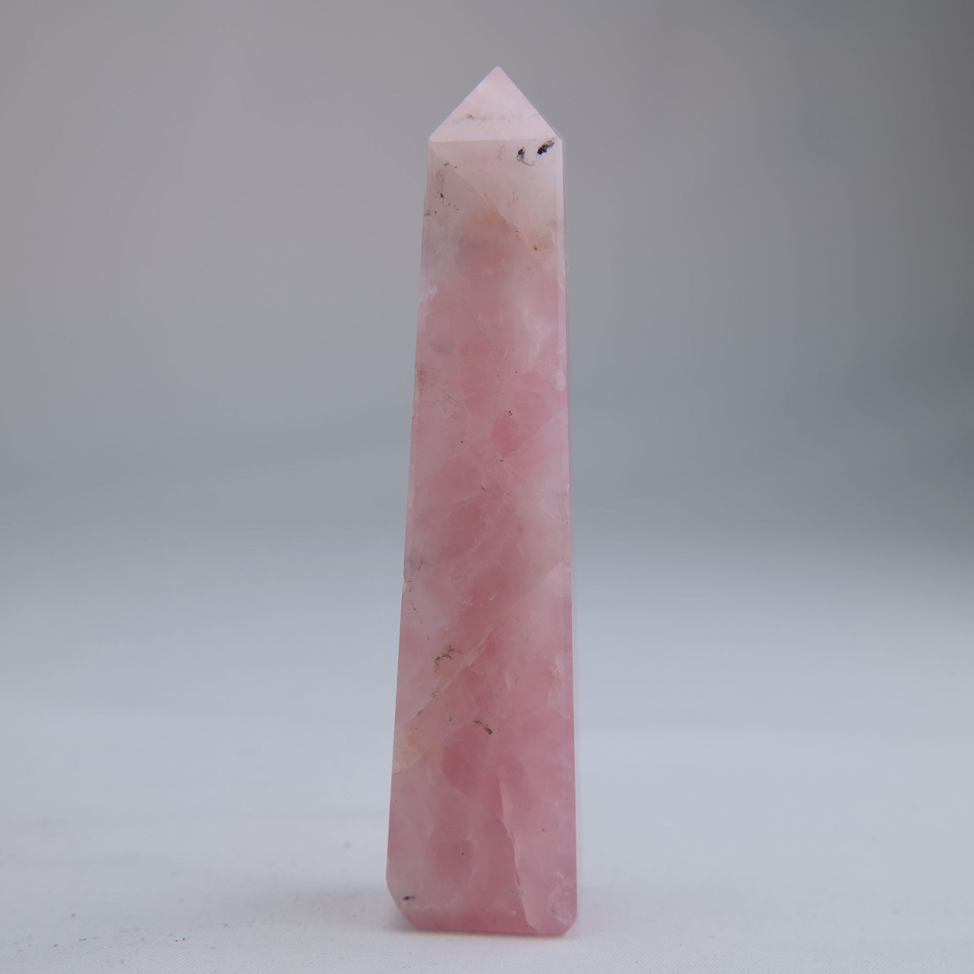 Rose Quartz Tower 89g front