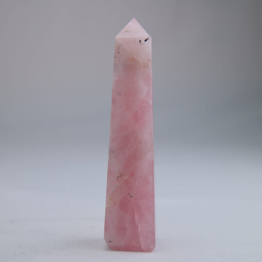 Rose Quartz Tower 89g front